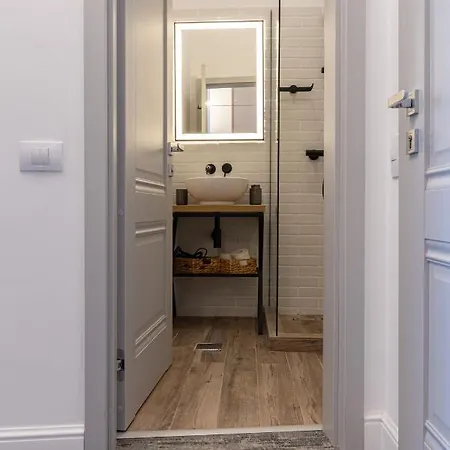 Olympic Boutique Hotel