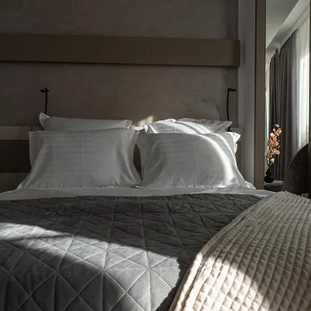 Olympic Boutique 4* Constanţa