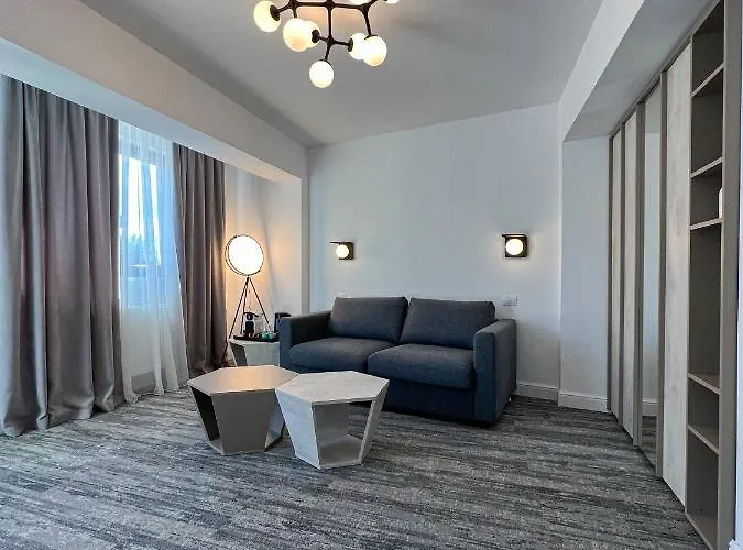 Отель Olympic Boutique 4*