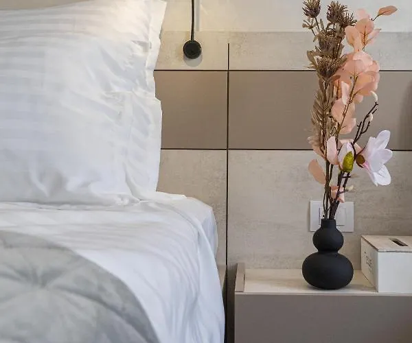 Olympic Boutique Отель 4*