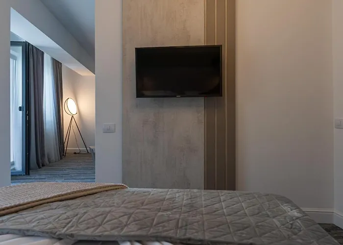 Olympic Boutique Отель