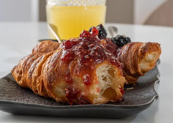 Отель Olympic Boutique 4*